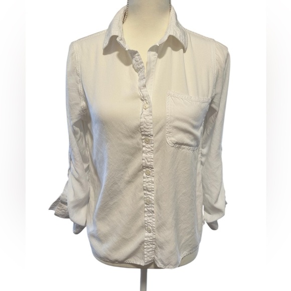 Velvet Heart Women’s White Button Down Shirt Rayon Roll Tab Sleeve Size Small - Picture 1 of 7